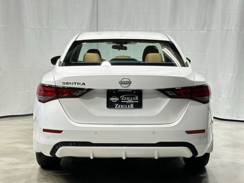 New 2025 Nissan Sentra SV FWD image 7