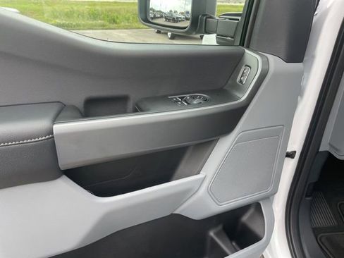 New 2026 Ford F250 XL w/ STX Appearance Package AWD/4WD image 24