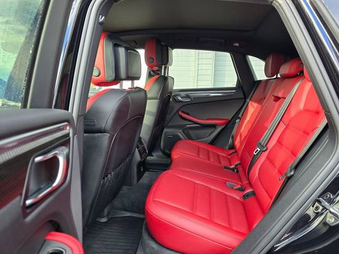 Used 2024 Porsche Macan GTS w/ Premium Plus Package image 15