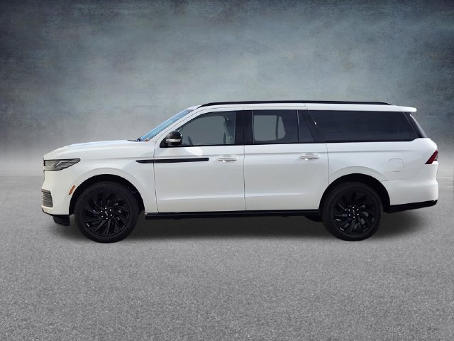New 2027 Lincoln Navigator L Reserve w/ Jet Appearance Package AWD/4WD image 4