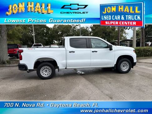 Used 2022 Chevrolet Silverado 1500 W/T w/ WT Convenience Package AWD/4WD image 17