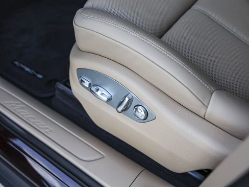 New 2026 Porsche Macan AWD/4WD image 15