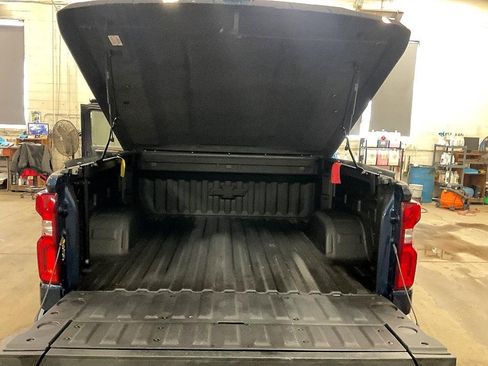 Used 2023 Chevrolet Silverado 1500 RST image 16