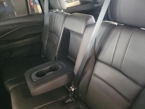 Used 2023 Honda Passport TrailSport image 21