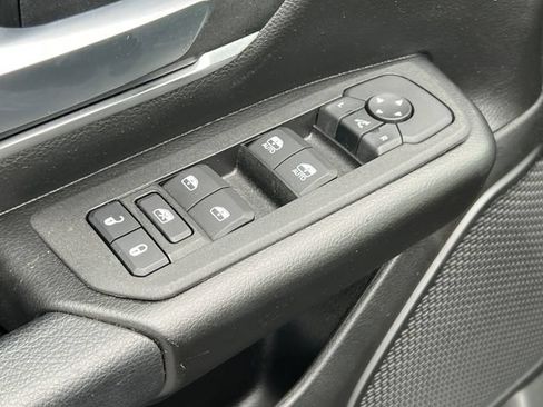 Used 2025 RAM 1500 Big Horn AWD/4WD image 17