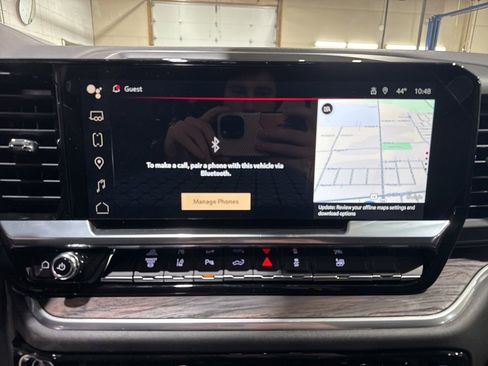 New 2026 GMC Sierra 2500 SLT w/ SLT Premium Package AWD/4WD image 36