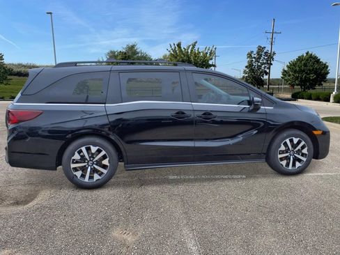 New 2026 Honda Odyssey EX-L image 5