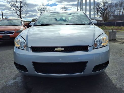 Used 2015 Chevrolet Impala LTZ image 11