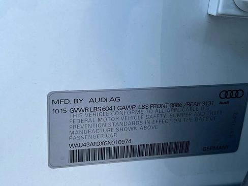 Used 2016 Audi A8 L 4.0T image 42