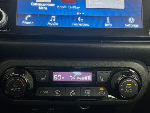 Used 2023 Nissan Kicks SR w/ SR Premium Package image 22