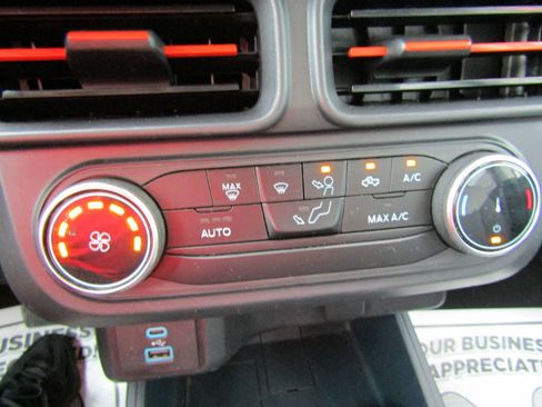 Used 2024 Ford Maverick XLT w/ Equipment Group 300A Standard AWD/4WD image 17