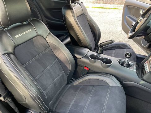 Used 2015 Ford Mustang GT Premium w/ GT Performance Package RWD image 11