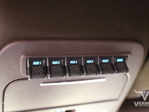 Used 2024 Ford F250 King Ranch w/ FX4 Off-Road Package image 27