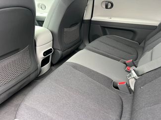 New 2025 Hyundai Ioniq 5 SE video 4