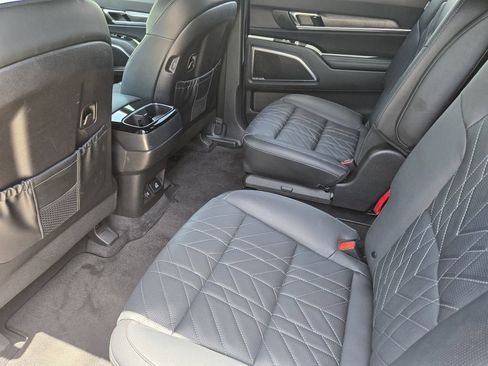 Certified 2025 Kia Telluride SX Prestige X-Line AWD/4WD image 30