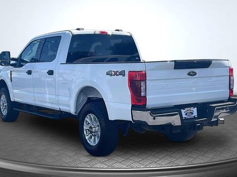 Used 2021 Ford F250 XLT AWD/4WD image 2