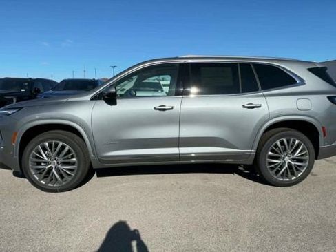 New 2026 Buick Enclave Avenir w/ Super Cruise Package image 5