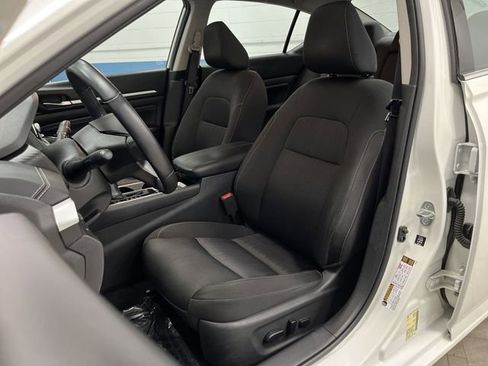 Used 2020 Nissan Altima 2.5 SV image 4