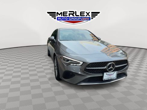 Used 2025 Mercedes-Benz CLA 250 4MATIC image 2