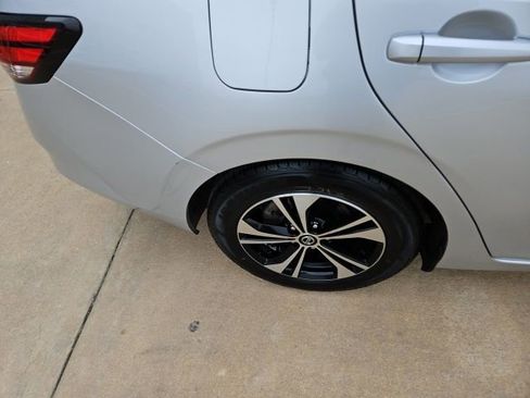 Used 2023 Nissan Sentra SV image 10