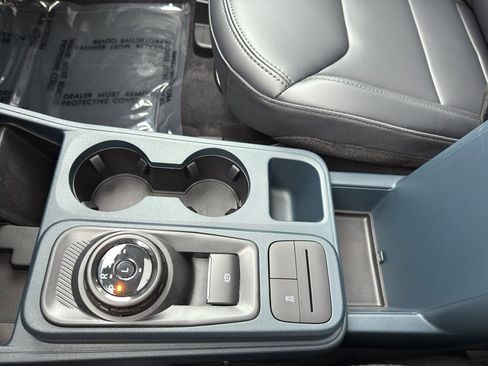 New 2025 Ford Maverick Lariat w/ Black Appearance Package image 26