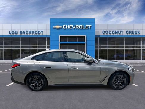 Used 2023 BMW i4 eDrive35 w/ Premium Package RWD image 9