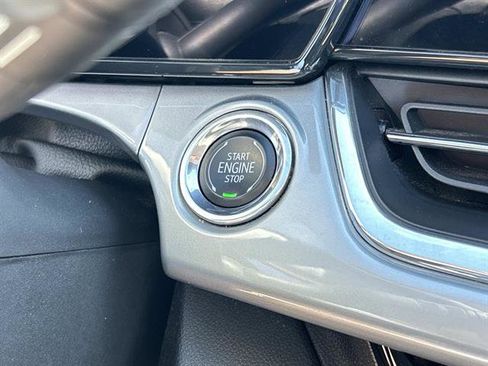 Used 2025 Chevrolet Trax LT w/ Driver Confidence Package image 27