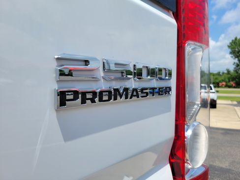 Used 2026 RAM ProMaster 3500 w/ Quick Order Package 22H SLT+ FWD image 19