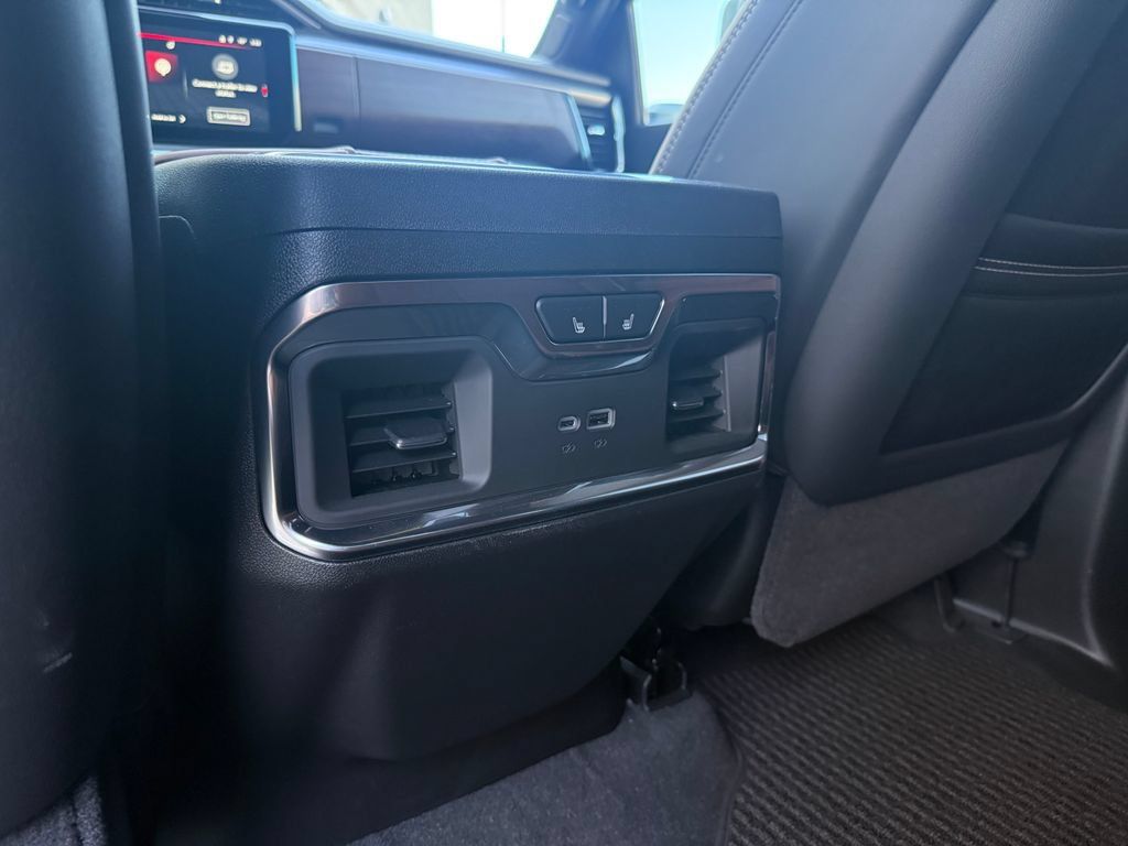 Used 2026 GMC Sierra 3500 Denali Ultimate AWD/4WD image 40