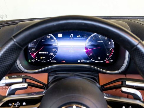 Used 2022 Mercedes-Benz SL 55 AMG 4MATIC image 18