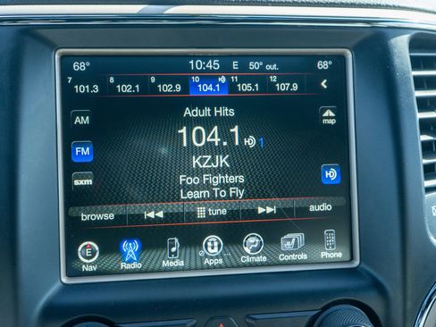 Used 2017 Jeep Grand Cherokee Limited w/ Trailer Tow Group IV image 17