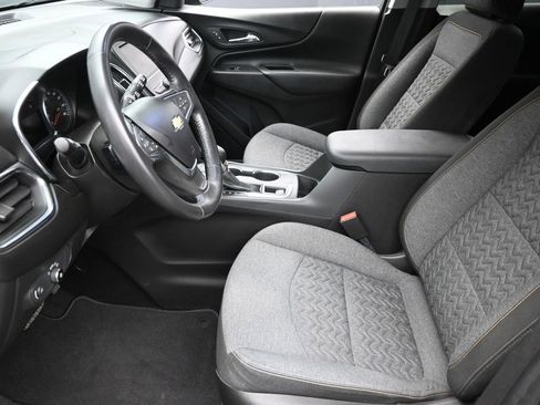 Used 2022 Chevrolet Equinox LT image 14