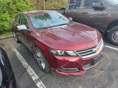 Used 2016 Chevrolet Impala LTZ w/ Enhanced Convenience Package image 3