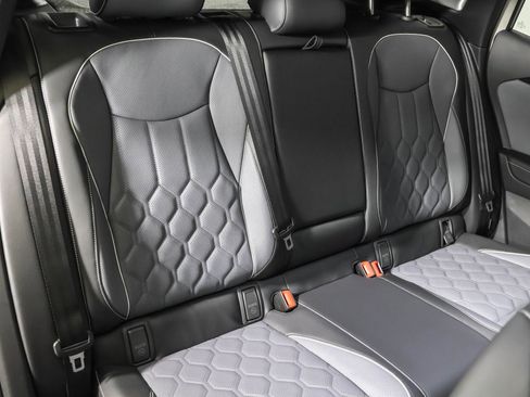 New 2026 Volkswagen Tiguan SEL R-Line image 41