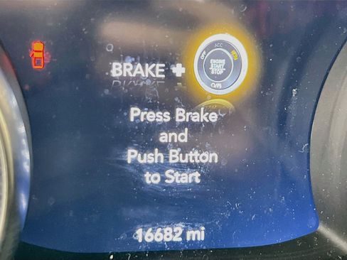 Used 2023 Jeep Gladiator Rubicon w/ LED Lighting Group AWD/4WD image 12