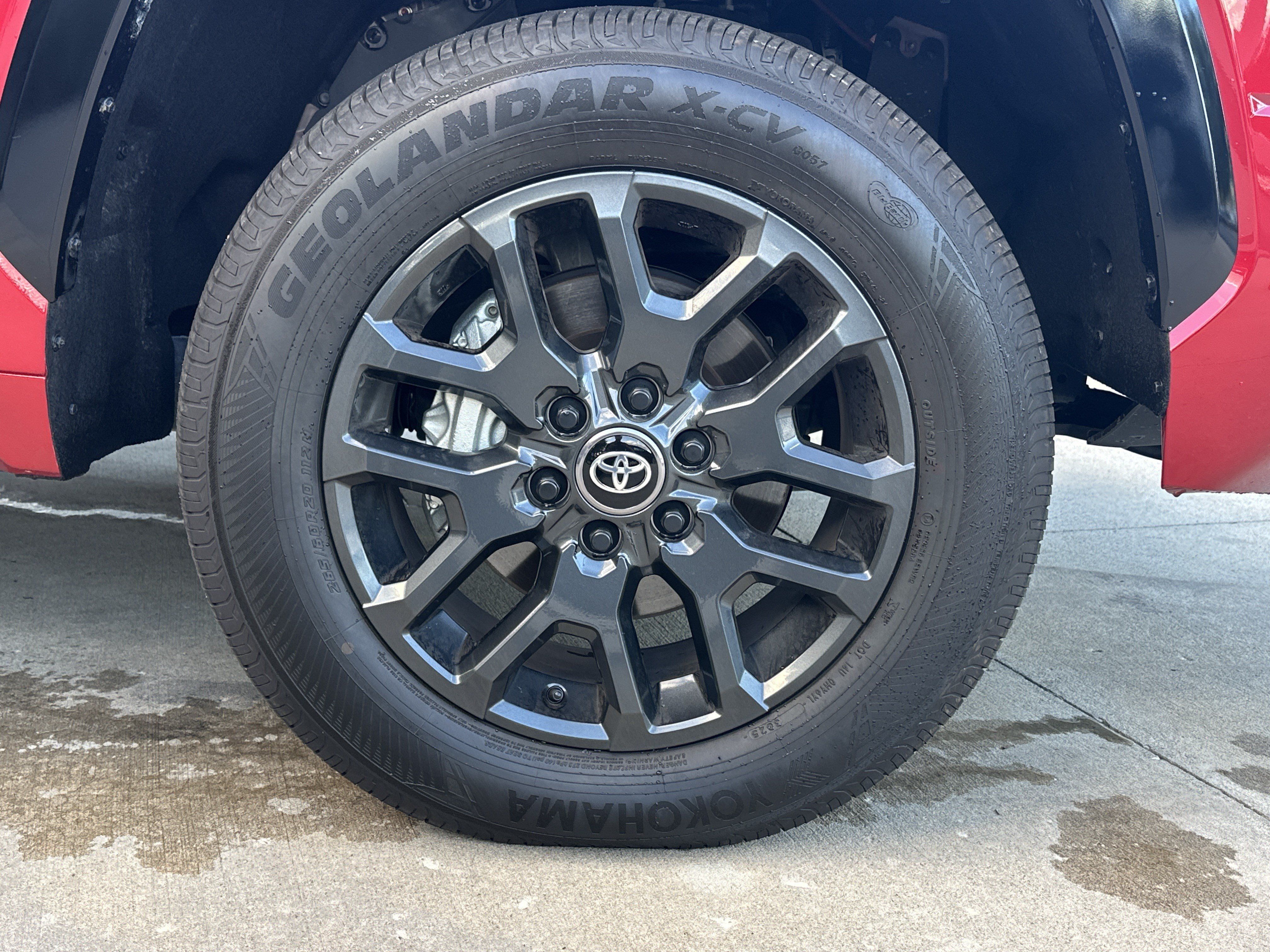 Used 2026 Toyota Tundra Platinum AWD/4WD image 35