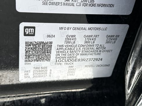 Used 2024 Chevrolet Silverado 1500 LTZ image 28