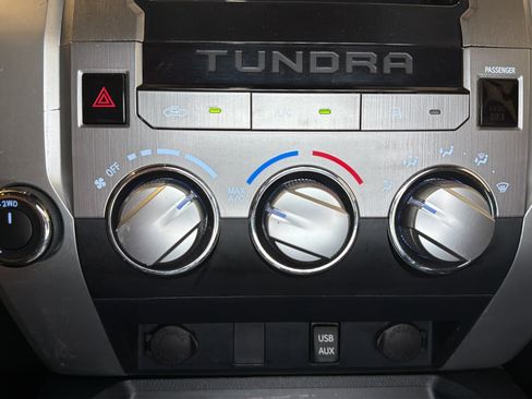 Used 2019 Toyota Tundra SR5 w/ TRD Off Road Package AWD/4WD image 33