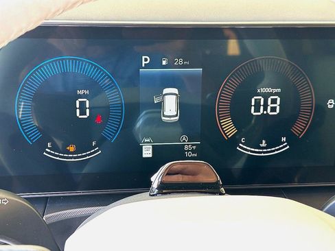 Used 2025 Hyundai Santa Fe SEL image 16