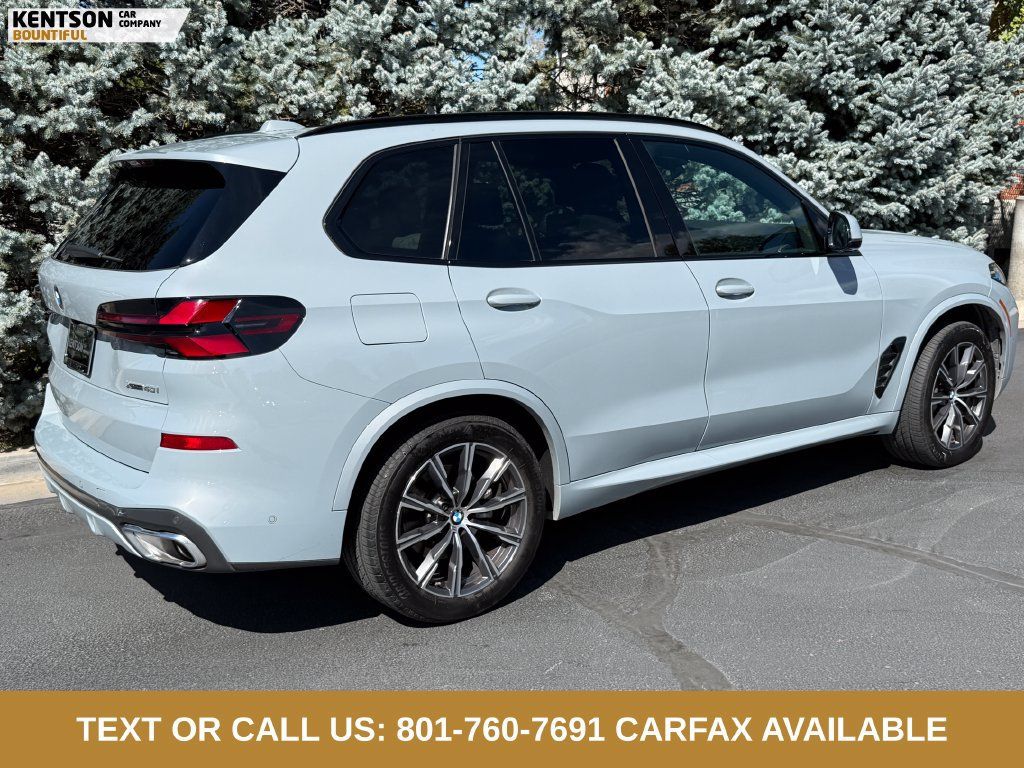 Used 2026 BMW X5 xDrive40i AWD/4WD image 9