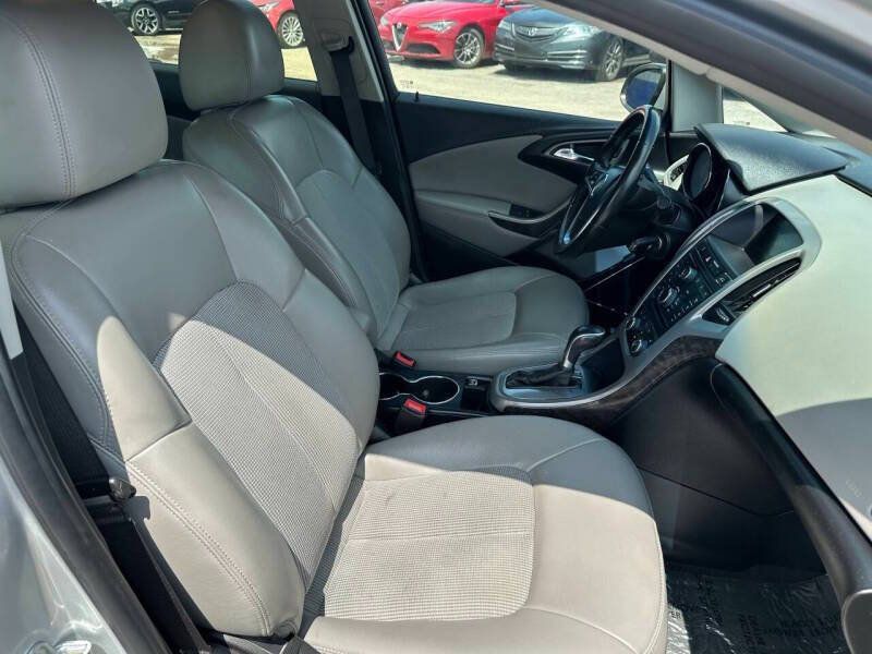 Used 2016 Buick Verano Sport Touring FWD image 10