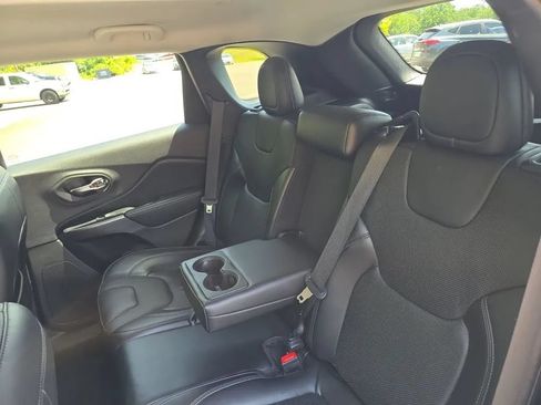Used 2020 Jeep Cherokee Limited AWD/4WD image 42