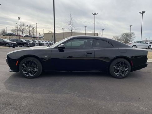 Used 2025 Dodge Charger R/T w/ Quick Order Package 25M R/T image 6