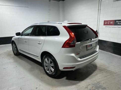 Used 2016 Volvo XC60 T6 w/ Proximity Package image 4