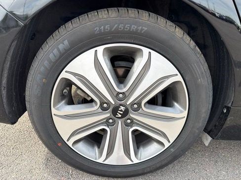 Used 2017 Kia Optima EX w/ Technology Package FWD image 19