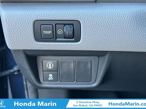 Used 2020 Honda Accord EX-L image 32