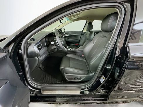 New 2026 Genesis G70 2.5T RWD image 16