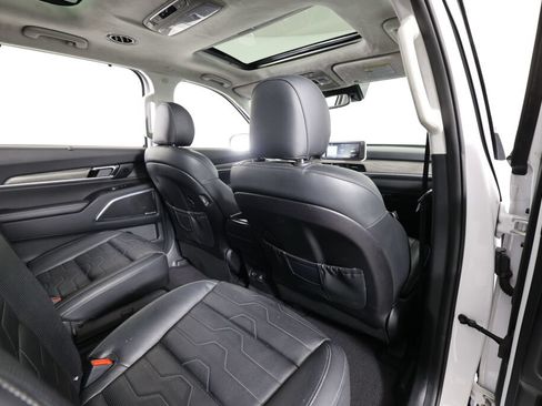 Used 2021 Kia Telluride SX w/ SX Prestige Package AWD/4WD image 22