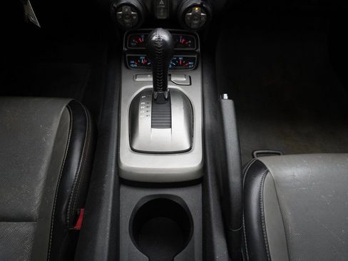 Used 2010 Chevrolet Camaro SS w/ RS Package image 11