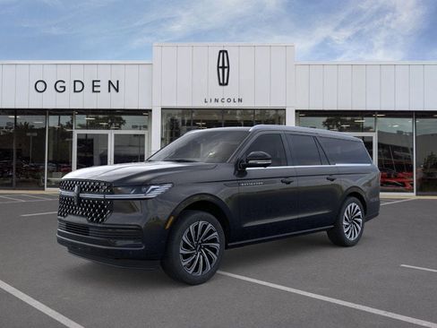New 2025 Lincoln Navigator L Black Label image 1